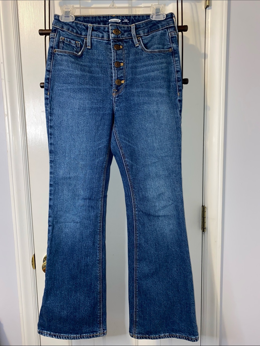 Old Navy extra high rise flare jeans 6 petite, button fly